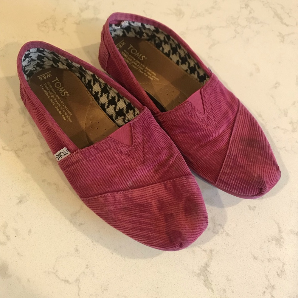 Toms slip ons